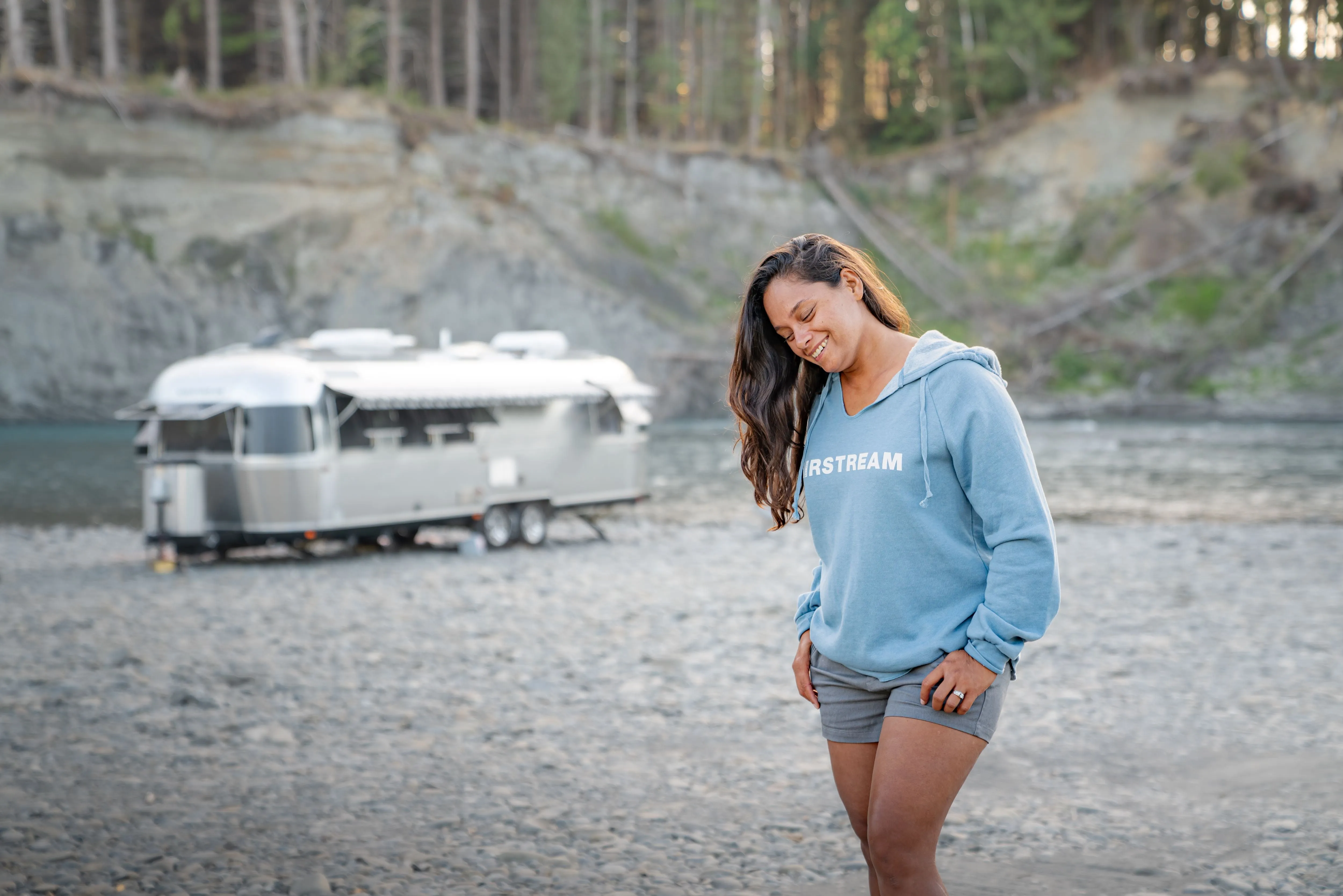 Airstream 1931 Super Soft Women's V-Neck Hoodie