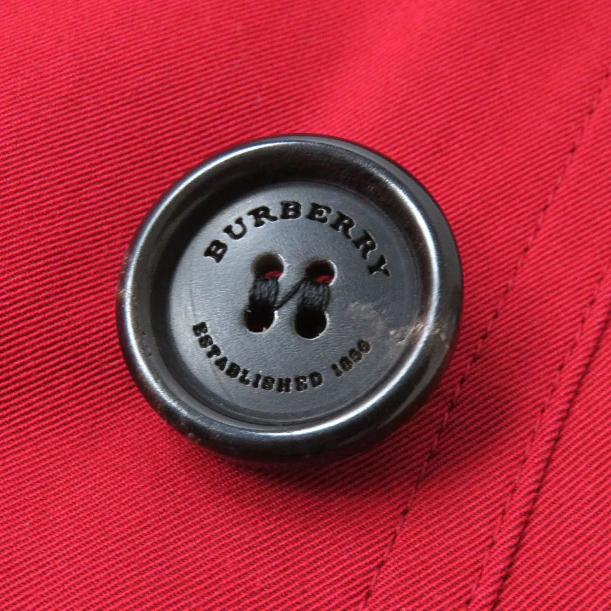 Burberry Sandringham Trench Coat Red 36