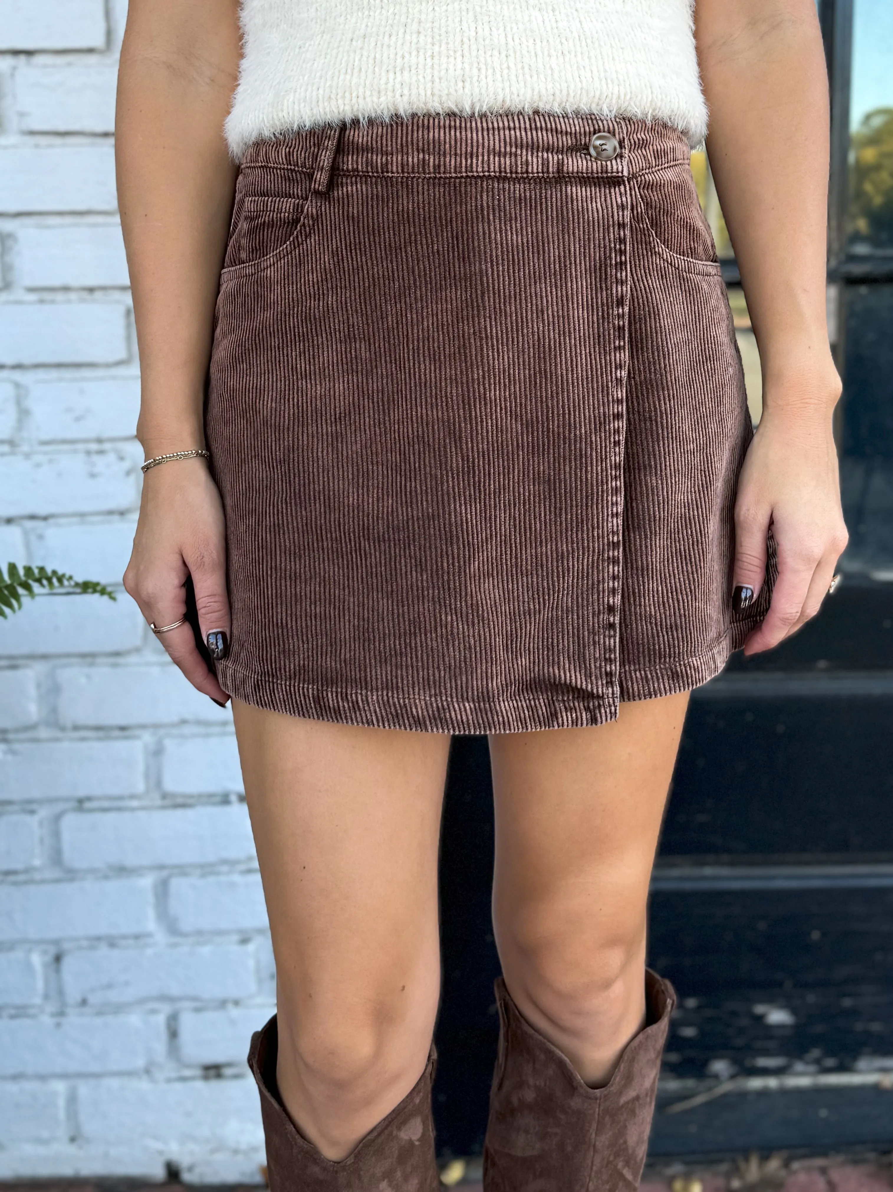 Cinnamon Spice Corduroy Skort