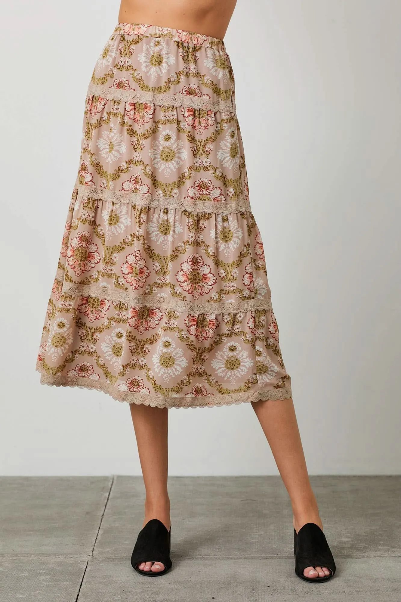 Taupe Print Lace Trim Skirt