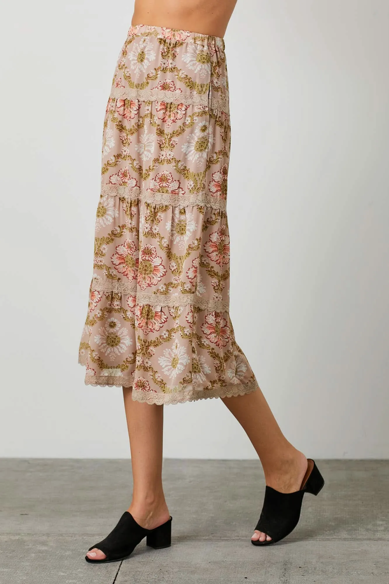 Taupe Print Lace Trim Skirt